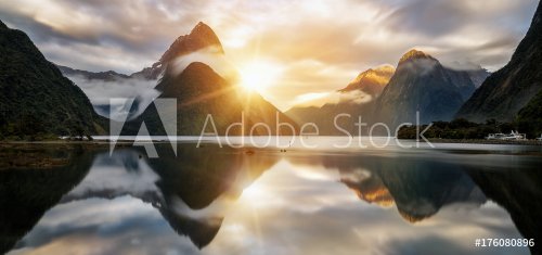 Beautiful Sunrise in Milford Sound, New Zealand - 901156852