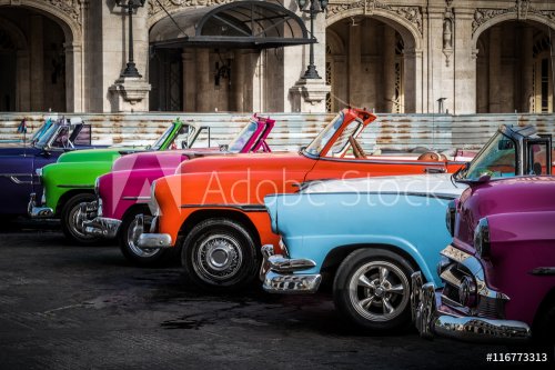 American vintage convertibles in the capital Havana Cuba - 901157230