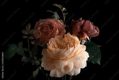 Beau bouquet de fleurs roses colorées - 901157643