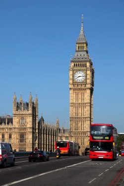 Big Ben with city bus in London, UK - 900028634