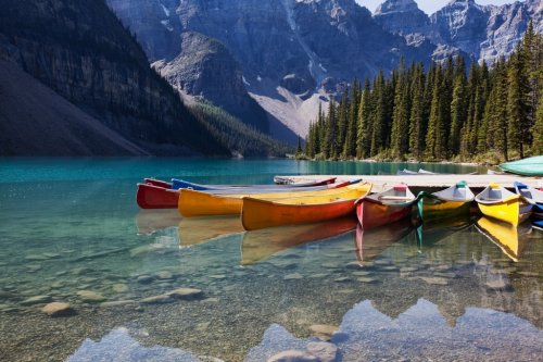 Canoes on Moraine Lake - 900040089