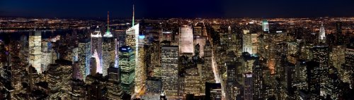 Manhattan by night - 900087768