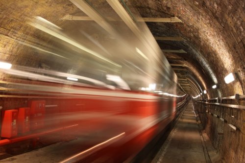 Tunnel Metro