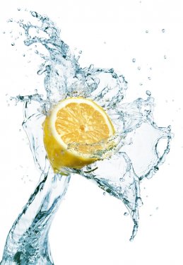 Lemon in water splash - 900185193
