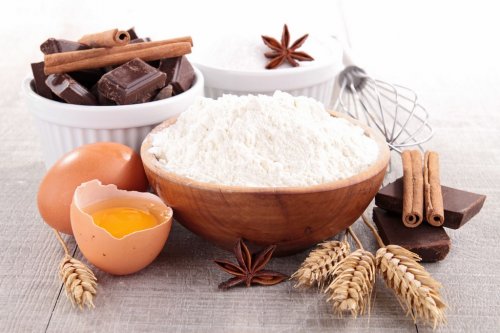 flour with ingredients - 900623317