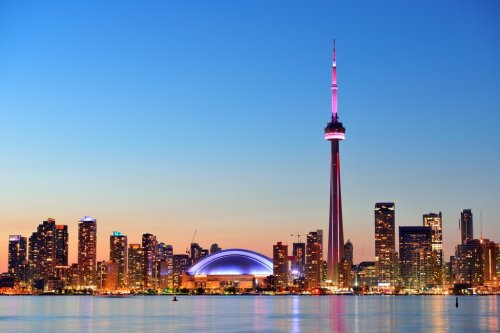Toronto skyline - 901140706