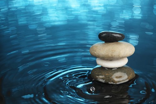 Balanced stones in water - 901145258