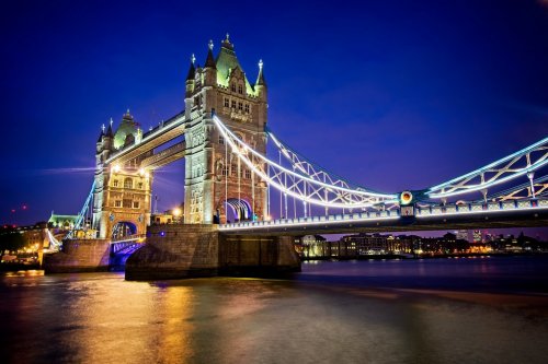Tower Bridge at Night - 901149725
