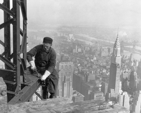 Skyscraper Workers Construction Workers New York Ny - 901150167