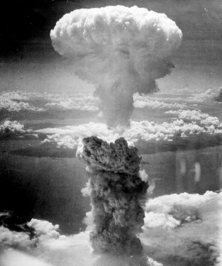 Mushroom Cloud Atomic Bomb Nuclear Explosion - 901150238
