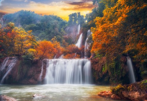 Thi Lo Su Waterfall Umphang, Tak Province. - 901151357