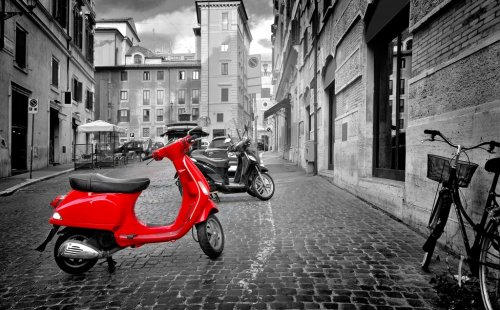 Motorbike in Rome - 901152859