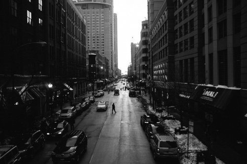 Black and White Chicago Streets - 901152972