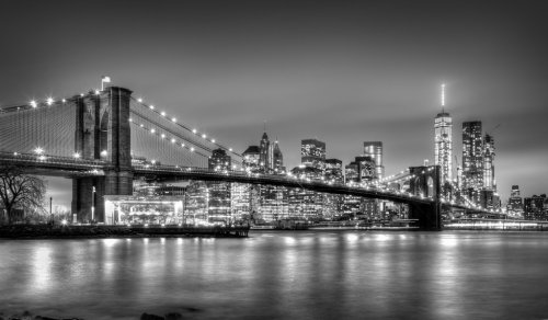 Brooklyn bridge at dusk, New York City. - 901152997