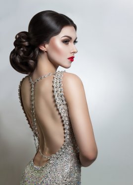 portrait Beautiful young woman in an evening dress crystal. Perfect beauty, r... - 901154699