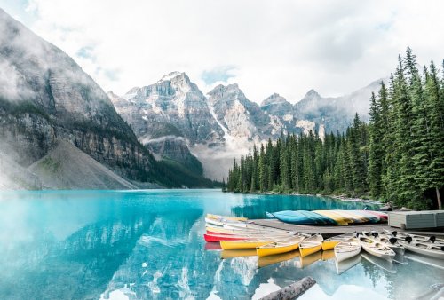 Beautiful Moraine lake in Banff national park, Alberta, Canada - 901155674