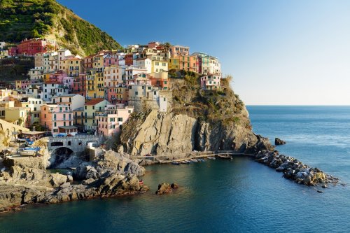 Manarola, one of the most charming and romantic of the Cinque Terre villages,... - 901155927