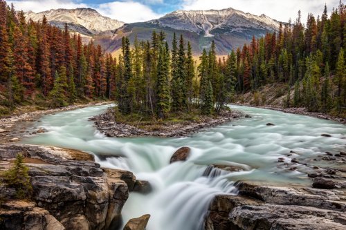 Sunwatpa falls in Jasper National Park, Alberta, Canada - 901155965