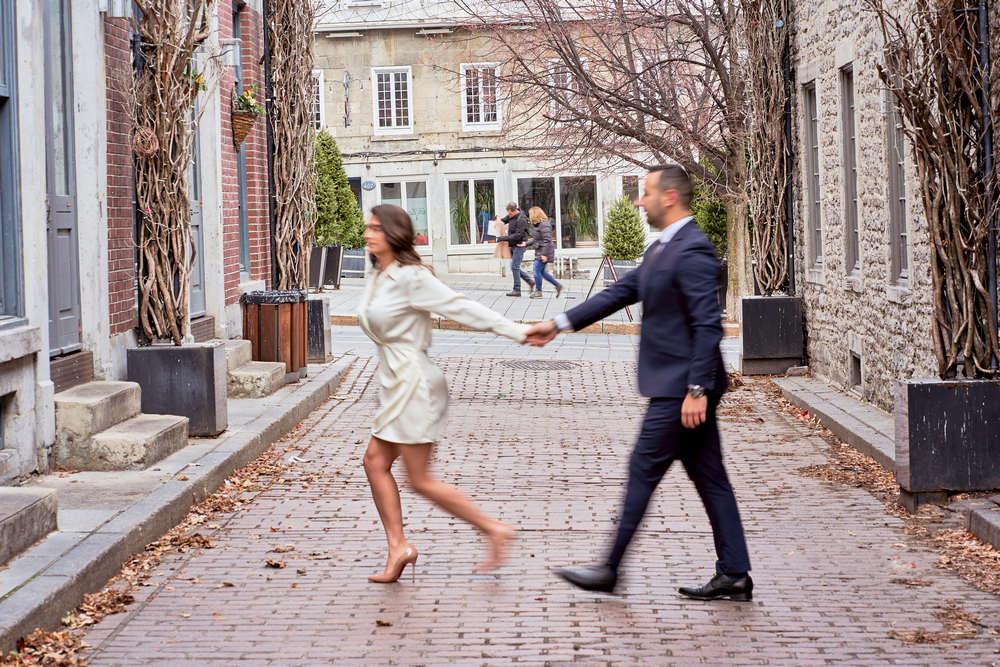 Engagement photographer in Montreal